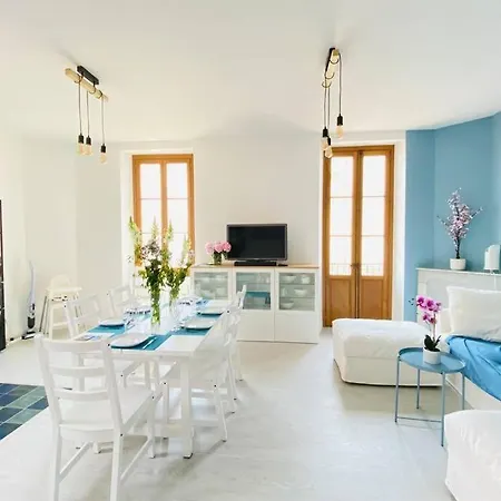 Daire Grand Proche Plages & Centre *